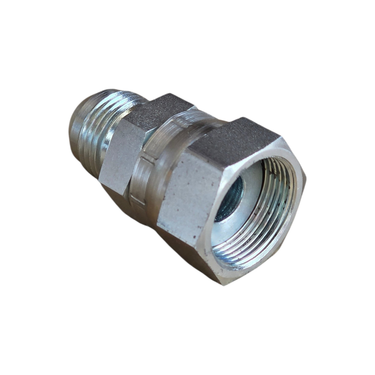 JCM-CFFX – JIC Male x Chinese Metric Flat Face Female Swivel Adaptor